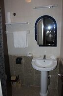 Oasis Hotel Apartment