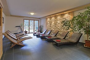 Haus Anna Apartments