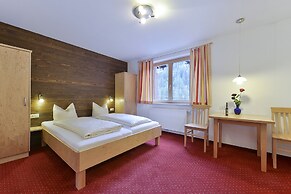 Haus Anna Apartments