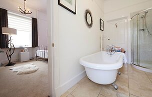 Trafford Bank Guest House