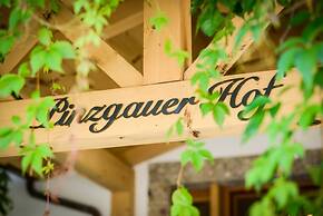 Hotel Pension Pinzgauer Hof