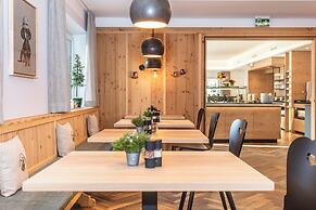 Hotel Pension Pinzgauer Hof