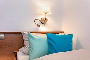 Hotel Pension Pinzgauer Hof