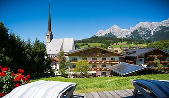 Hotel Pension Pinzgauer Hof