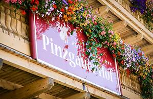 Hotel Pension Pinzgauer Hof