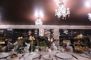 Fusion Boutique Hotel