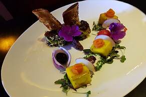 Fusion Boutique Hotel