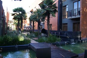 Fusion Boutique Hotel