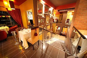 Cycad Guest House