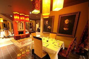 Cycad Guest House