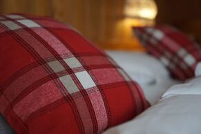 ALBERGO ALPENROSE Ski&Bike Mountain Hotel