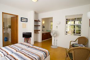 Dive Hut - Boutique Apartments