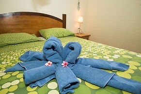 Dive Hut - Boutique Apartments