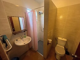 Dive Hut - Boutique Apartments