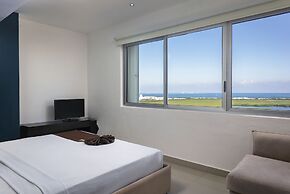 Suites Malecon Cancun