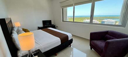 Suites Malecon Cancun