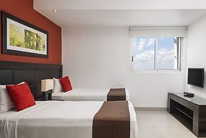 Suites Malecon Cancun