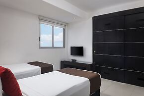 Suites Malecon Cancun