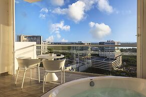 Suites Malecon Cancun