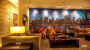 Suites Malecon Cancun