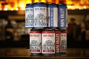 Calistoga Inn Restaurant and Brewery
