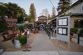 Calistoga Inn Restaurant and Brewery