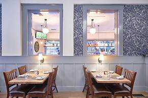 Calistoga Inn Restaurant and Brewery