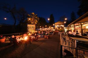 Calistoga Inn Restaurant and Brewery