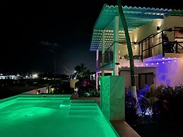 Vistalmar Ocean Suites