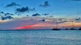 Vistalmar Ocean Suites