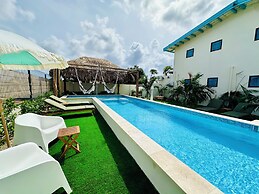 Vistalmar Ocean Suites