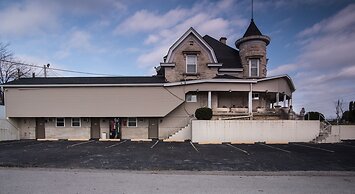Rosemount Motel