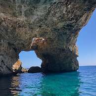 Triton Authentic Cretan Hotel