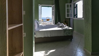 Triton Authentic Cretan Hotel