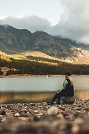 Gallatin River Lodge