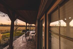 Gallatin River Lodge