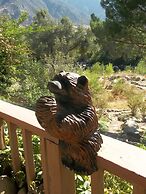 Sequoia Lodge