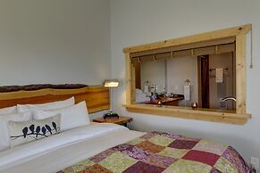 West Coast Wilderness Lodge