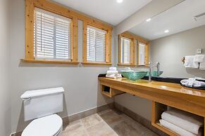 West Coast Wilderness Lodge