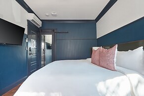 The Davis Downtown San Diego