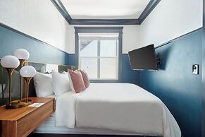 The Davis Downtown San Diego