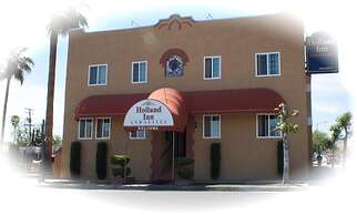 Holland Inn and Suites