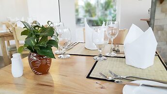 Chez Moi Suite and Spa