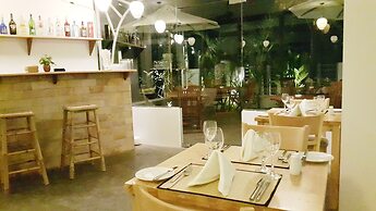 Chez Moi Suite and Spa