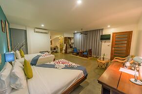 Chez Moi Suite and Spa