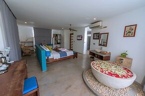 Chez Moi Suite and Spa