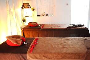 Chez Moi Suite and Spa