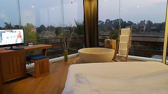 Chez Moi Suite and Spa