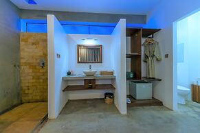 Chez Moi Suite and Spa