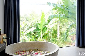 Chez Moi Suite and Spa